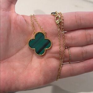 Elegant Gold and Green Clover Pendant Necklace
